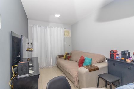 Apartamento à venda com 143m², 3 quartos e 2 vagas Apartamento à venda com 143m², 3 quartos e 2 vagasSala