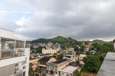 Apartamento à venda com 143m², 3 quartos e 2 vagas Apartamento à venda com 143m², 3 quartos e 2 vagasTerraço