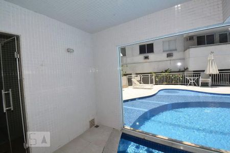 Apartamento à venda com 143m², 3 quartos e 2 vagas Apartamento à venda com 143m², 3 quartos e 2 vagasSauna