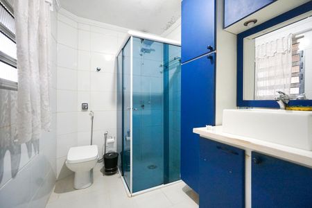 Apartamento à venda com 104m², 2 quartos e sem vagaBanheiro 