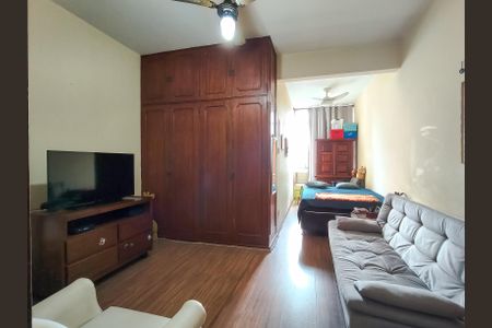 Apartamento à venda com 94m², 2 quartos e 1 vagaSuíte