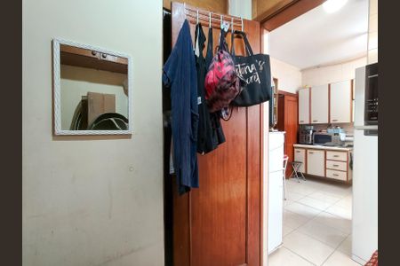 Apartamento à venda com 94m², 2 quartos e 1 vagaQuarto de Serviço