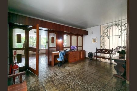 Apartamento à venda com 94m², 2 quartos e 1 vagaFachada e portaria