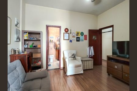Apartamento à venda com 94m², 2 quartos e 1 vagaSuíte