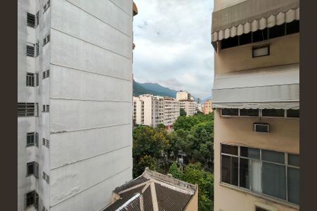 Apartamento à venda com 94m², 2 quartos e 1 vagaVista da Sala