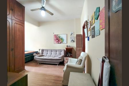 Apartamento à venda com 94m², 2 quartos e 1 vagaSuíte