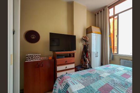 Apartamento à venda com 94m², 2 quartos e 1 vagaQuarto
