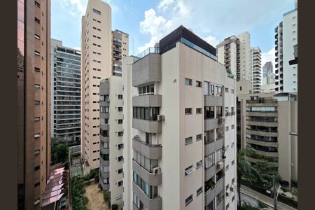 Apartamento para alugar com 40m², 1 quarto e 1 vagaVista