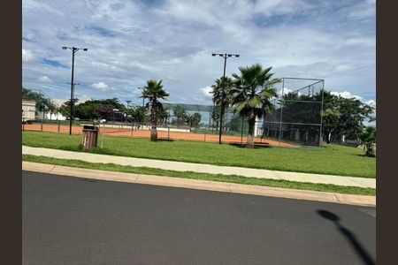 Casa de condomínio para alugar com 253m², 5 quartos e 4 vagasCondomínio