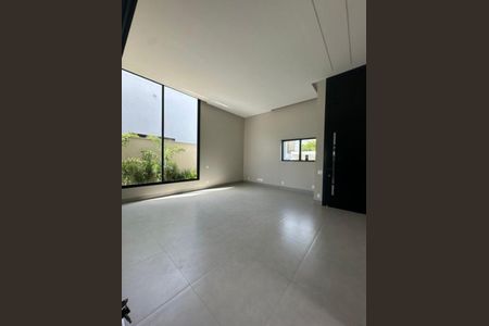 Casa de condomínio para alugar com 253m², 5 quartos e 4 vagasSala
