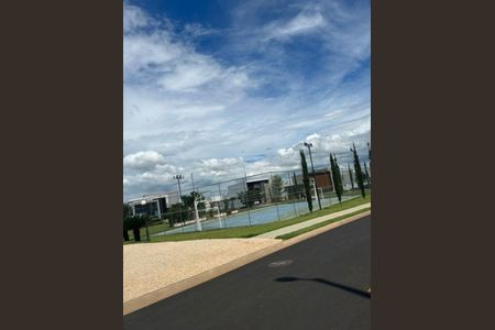 Casa de condomínio para alugar com 253m², 5 quartos e 4 vagasCondomínio