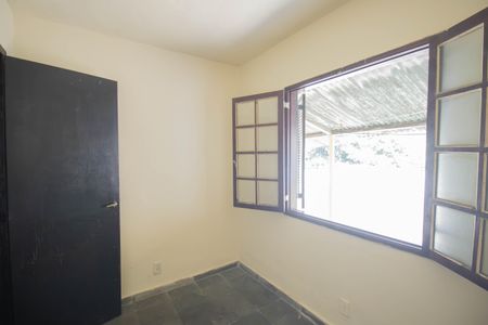 Quarto 2 de casa para alugar com 2 quartos, 70m² em Tenente Jardim, São Gonçalo