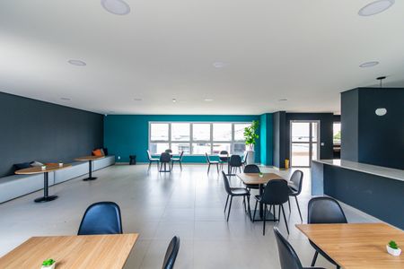 Apartamento à venda com 56m², 2 quartos e 1 vaga Apartamento à venda com 56m², 2 quartos e 1 vagaÁrea comum - Salão de festas