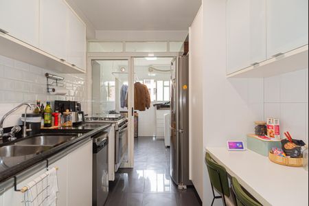 Apartamento à venda com 139m², 2 quartos e 2 vagas Apartamento à venda com 139m², 2 quartos e 2 vagasCozinha