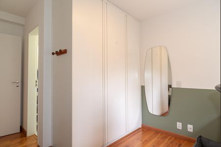 Apartamento à venda com 139m², 2 quartos e 2 vagas Apartamento à venda com 139m², 2 quartos e 2 vagasSuíte 2