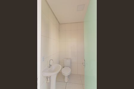 Casa à venda com 100m², 3 quartos e 2 vagas Casa à venda com 100m², 3 quartos e 2 vagasBanheiro Social