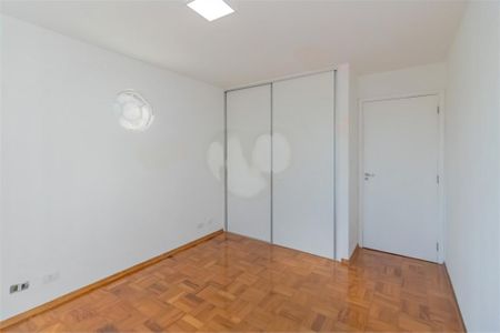 Apartamento à venda com 105m², 3 quartos e 1 vaga