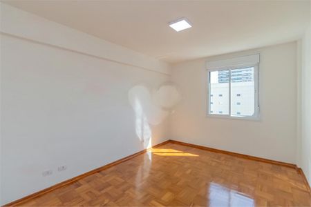 Apartamento à venda com 105m², 3 quartos e 1 vaga