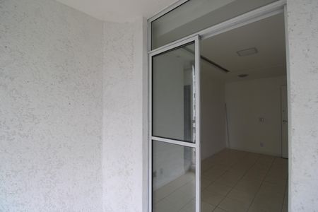 Apartamento para alugar com 49m², 2 quartos e 1 vagaSala - Varanda