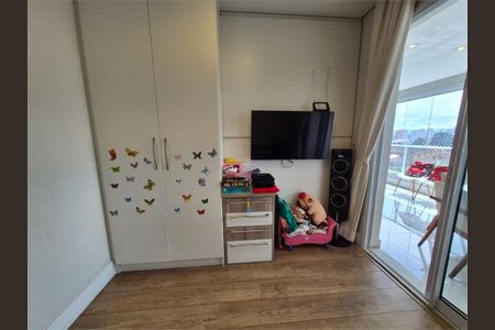 Apartamento à venda com 4 quartos, 134m² em Vila Anastácio, São Paulo