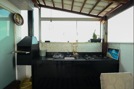 Apartamento à venda com 100m², 2 quartos e 1 vaga