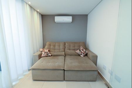 Apartamento à venda com 100m², 2 quartos e 1 vaga