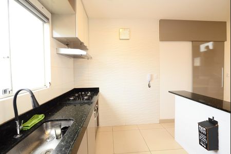 Apartamento à venda com 100m², 2 quartos e 1 vaga