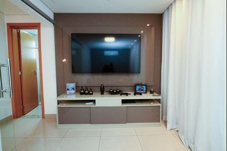 Apartamento à venda com 100m², 2 quartos e 1 vaga