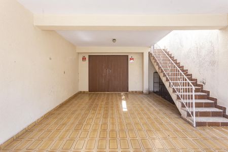 Casa à venda com 196m², 3 quartos e 2 vagasGaragem
