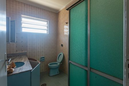 Casa à venda com 196m², 3 quartos e 2 vagasBanheiro Social