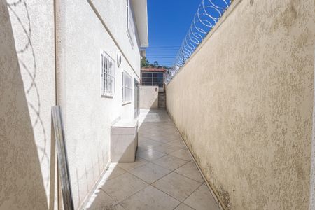 Casa à venda com 196m², 3 quartos e 2 vagasQuintal