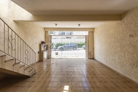 Casa à venda com 196m², 3 quartos e 2 vagasGaragem