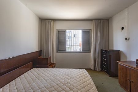 Casa à venda com 196m², 3 quartos e 2 vagasSuíte