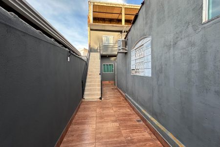 Apartamento para alugar com 60m², 1 quarto e sem vagaCorredor