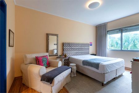 Apartamento à venda com 127m², 4 quartos e 2 vagas