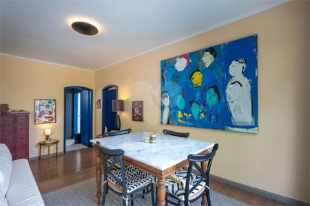 Apartamento à venda com 127m², 4 quartos e 2 vagas