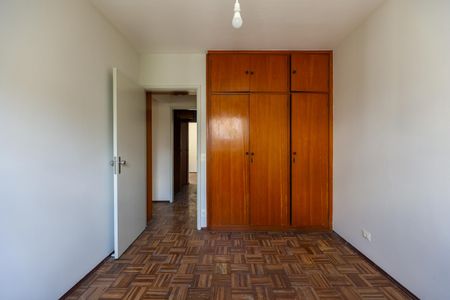 Apartamento à venda com 150m², 3 quartos e 2 vagasQuarto 2