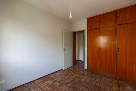 Apartamento à venda com 150m², 3 quartos e 2 vagasQuarto 2