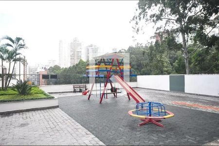 Apartamento à venda com 150m², 3 quartos e 2 vagasÁrea comum - Playground