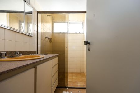 Apartamento à venda com 150m², 3 quartos e 2 vagasBanheiro