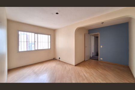 Apartamento à venda com 81m², 3 quartos e 1 vaga Apartamento à venda com 81m², 3 quartos e 1 vagaSala