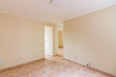 Sala  de apartamento para alugar com 2 quartos, 47m² em Piratininga, Osasco