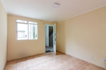 Sala  de apartamento para alugar com 2 quartos, 47m² em Piratininga, Osasco