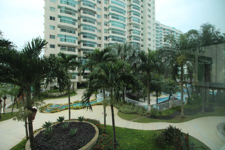 Apartamento à venda com 85m², 1 quarto e 1 vagaVista