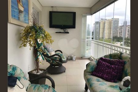 Apartamento à venda com 154m², 3 quartos e 2 vagas
