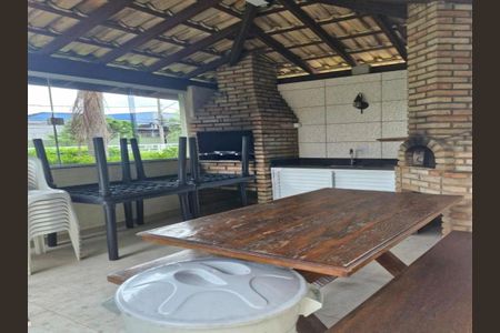 Apartamento à venda com 58m², 2 quartos e 1 vaga