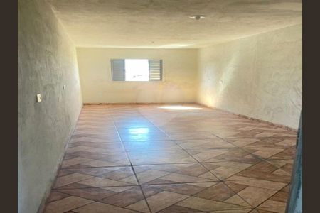 Casa à venda com 5 quartos, 350m² em Vila Ré, São Paulo