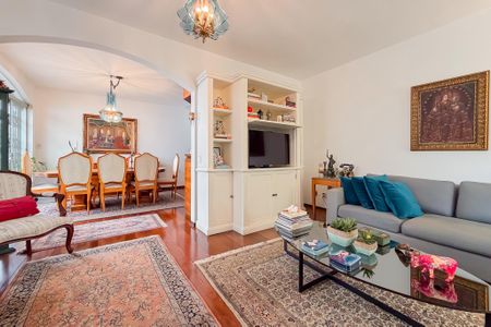 Sala de casa à venda com 6 quartos, 200m² em Jardim Nossa Senhora Aparecida, São Paulo