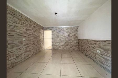 Casa à venda com 2 quartos, 180m² em Vila Antonieta, São Paulo