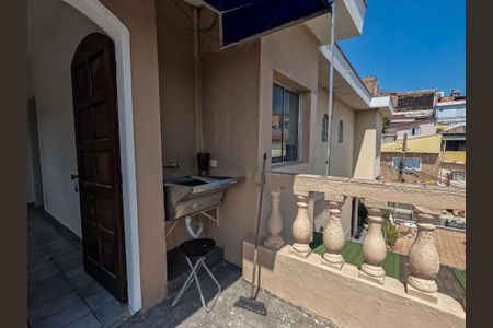 Casa para alugar com 60m², 1 quarto e sem vaga